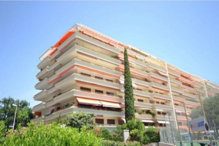 Residences Fleuries - Behind Cannes Croisette Bvd Exteriör bild